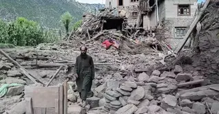 আফগানিস্তানের ভূমিকম্প: নিহতের সংখ্যা বেড়ে দাঁড়ালো ৯০০, চলছে উদ্ধারকাজ